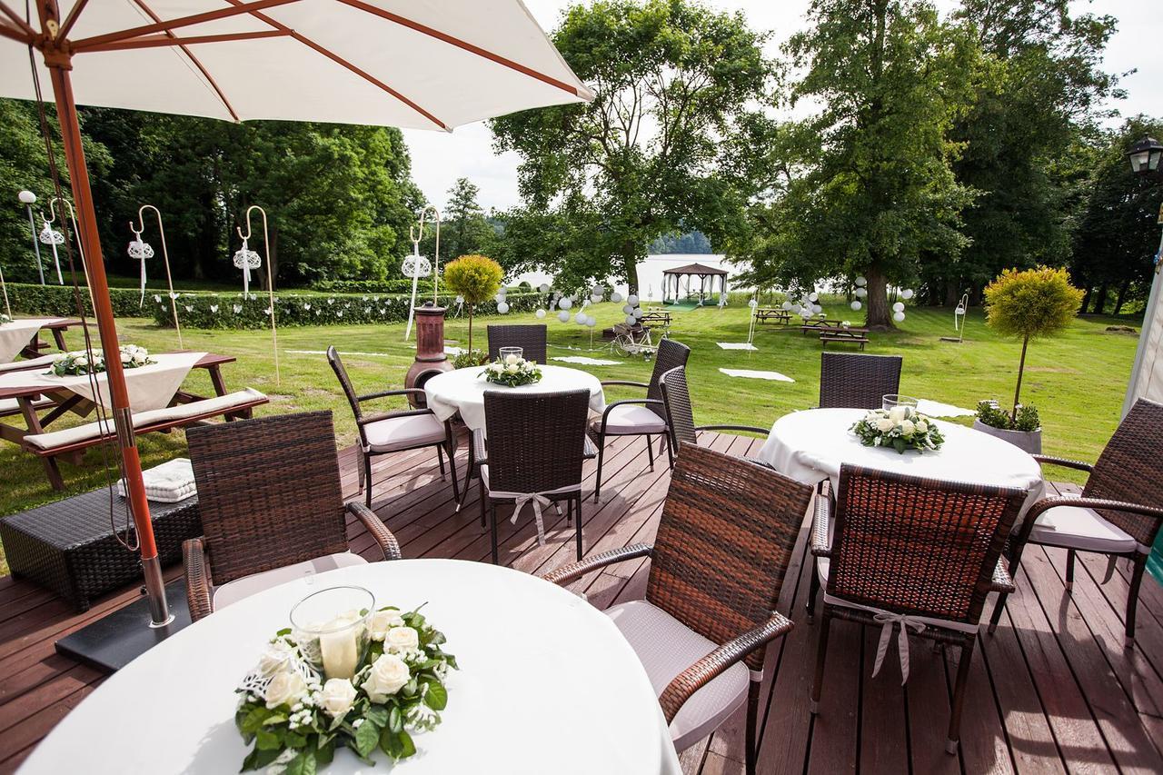 Palac Bialokosz Hotel Bagian luar foto
