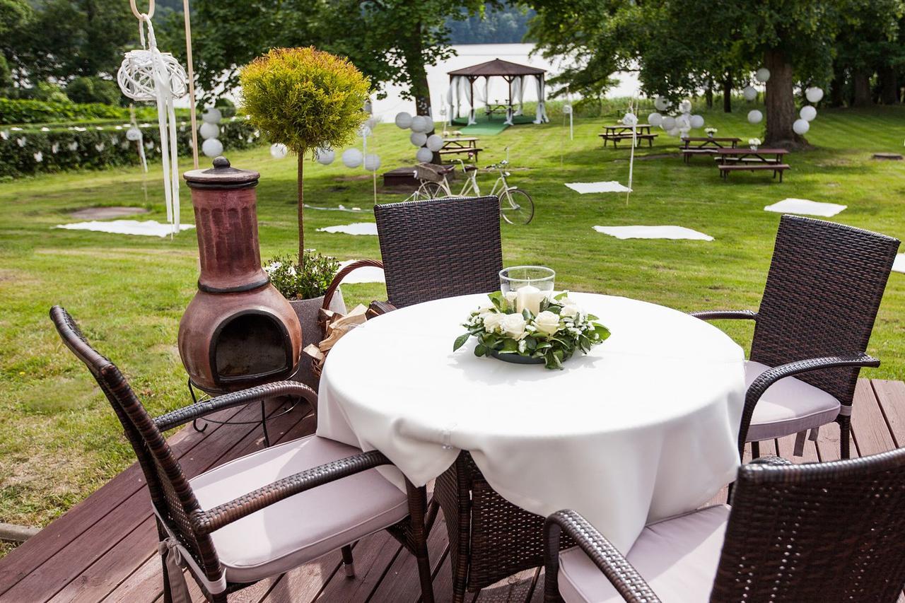 Palac Bialokosz Hotel Bagian luar foto